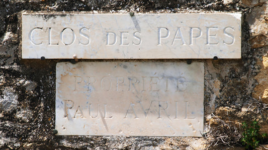 A Châteauneuf Benchmark: Clos des Papes